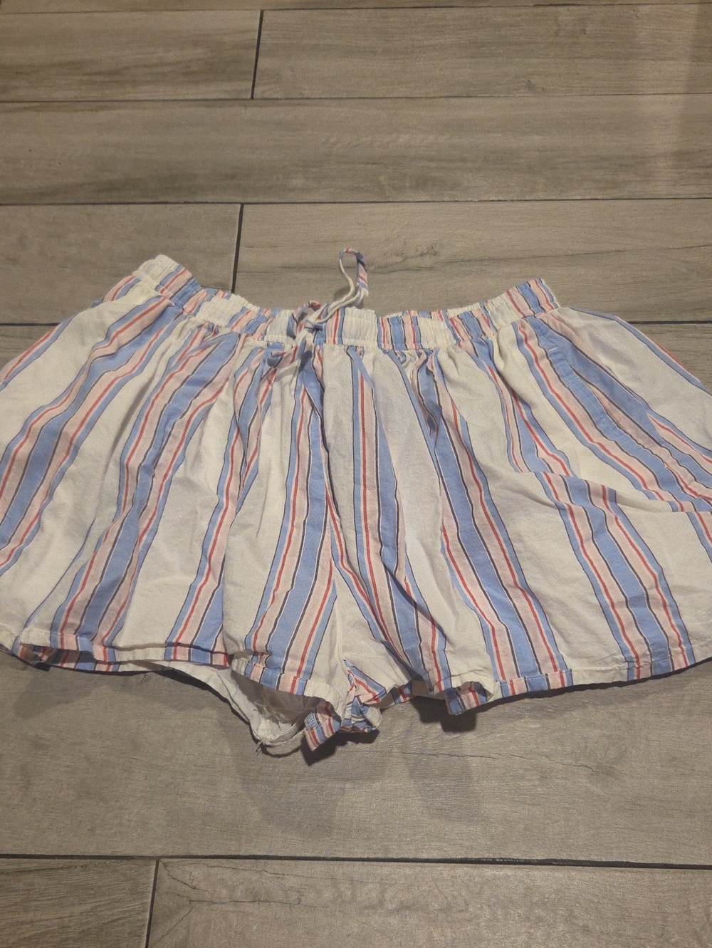 Old Navy White Wide Leg Shorts with Blue & Pink Stripes